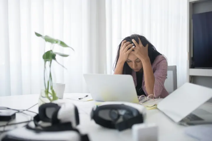 Peraturan Mengenai Skorsing Karyawan dan Contoh Surat Skorsing