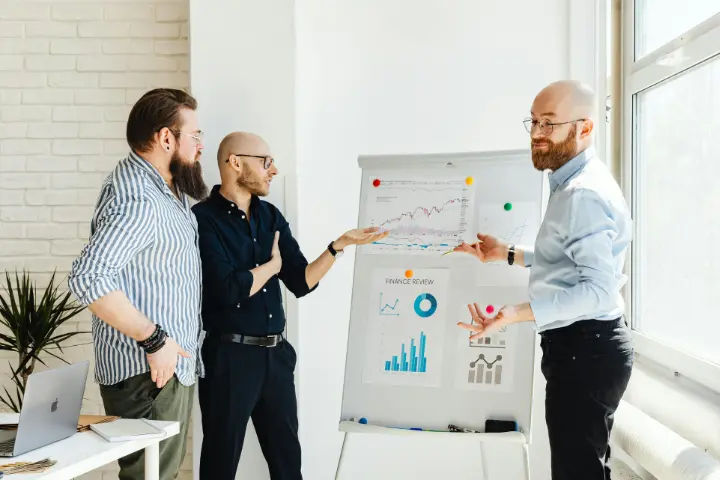 Perbedaan Performance Management dan Performance Development