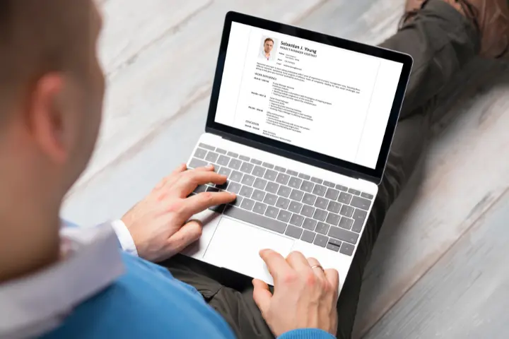 7 Cara Mengirim CV