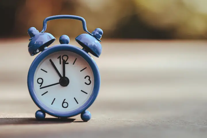 Rekomendasi Clock In App Terbaik untuk Absensi Karyawan