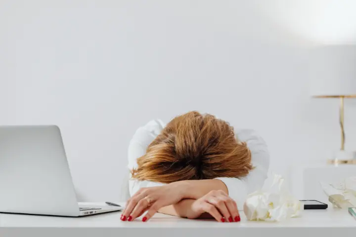 Sandwich Generation Pengertian, Penyebab, dan Cara Mengatasinya