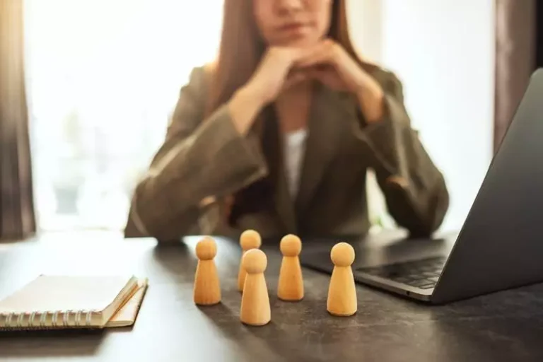 Sistem-informasi-Kepegawaian