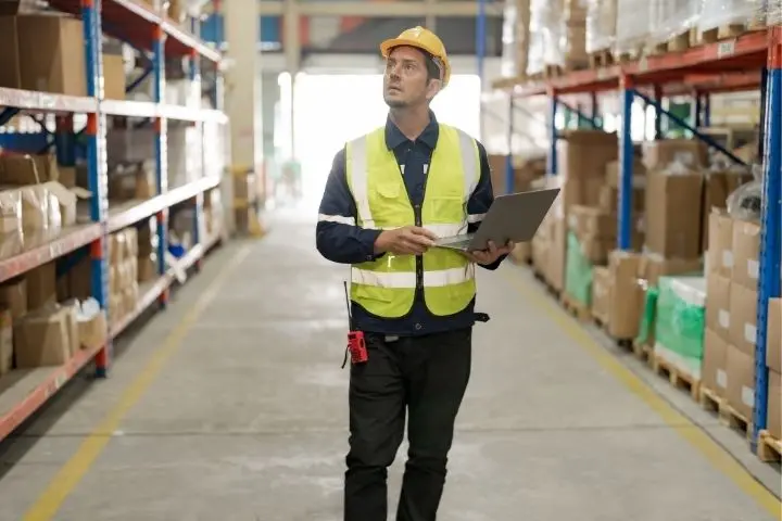 Store Manager Pengertian, Tugas, Skill, Gaji