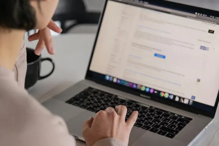 Template Job Deskripsi SEO Editor