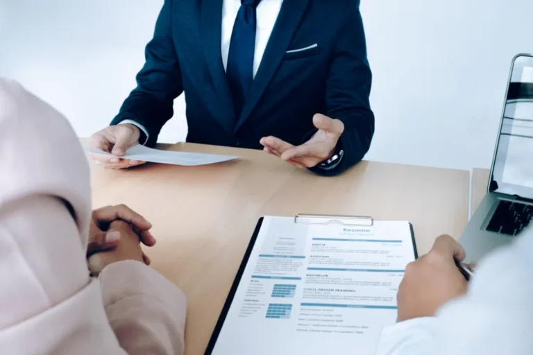Tips HR: Contoh Laporan Kerja Harian Karyawan