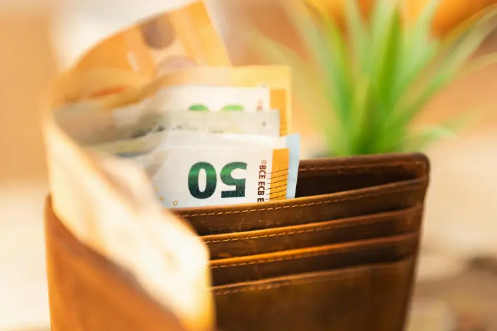 UMP Sumatera 2025 Telah Ditetapkan, Ini Daftar Lengkapnya