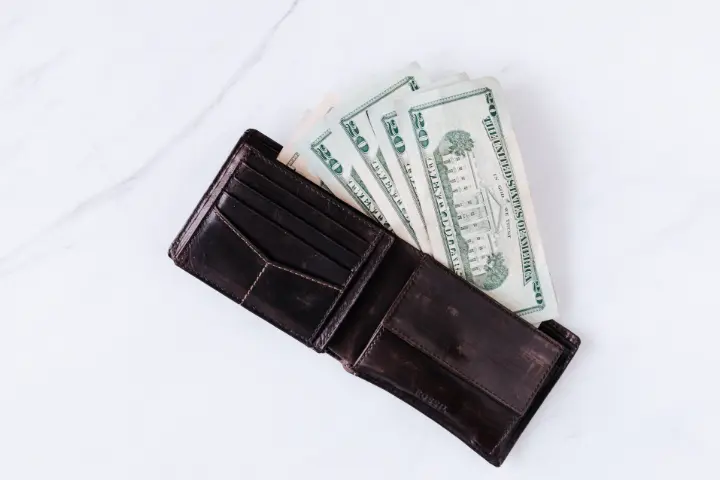 Uang Kartal: Pengertian, Jenis dan Bedanya dengan Uang Giral