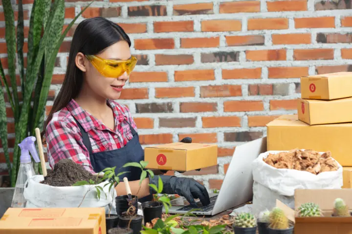 Usaha Ekstraktif Adalah: Pengertian, Contoh dan Ciri-cirinya