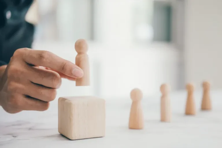 aplikasi talent management