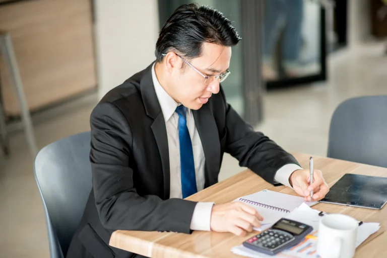 Mau Jadi CFO? Pahami Dulu Tugas, Tanggung Jawab dan Gajinya