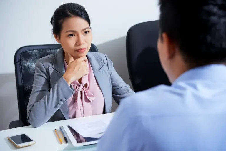 Sebelum Dipecat, Ini Cara Menghadapi Karyawan yang Bad Attitude