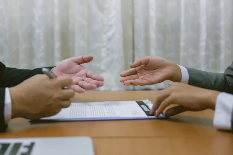 Wanprestasi Adalah, Ini Pengertian, Dasar Hukum & Contoh Gugatannya