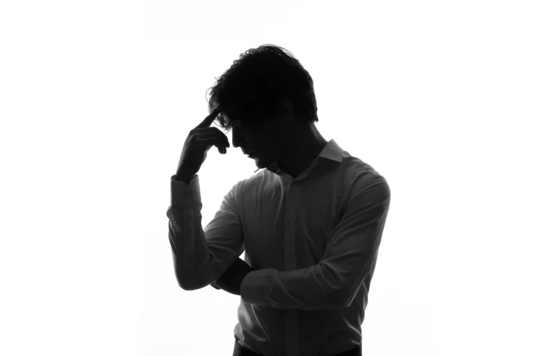 Apa Itu Overthinking? Ini Penyebab, Tanda dan Cara Mengatasinya