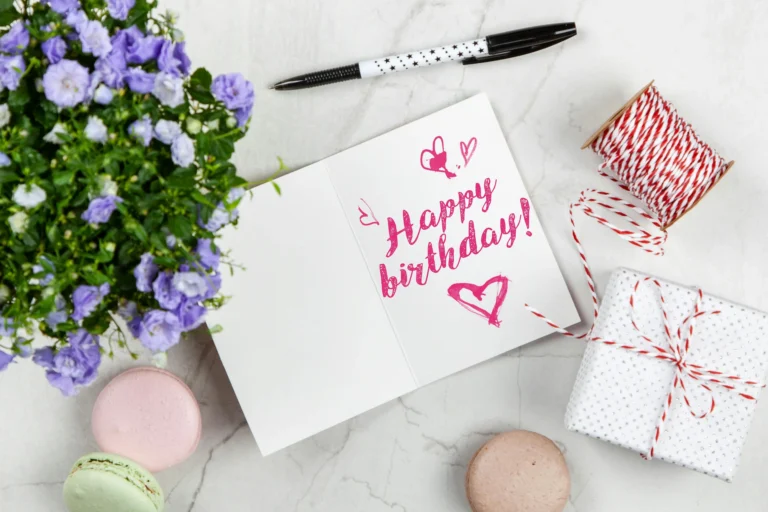 12 Contoh Ucapan Selamat Ulang Tahun Rekan Kerja
