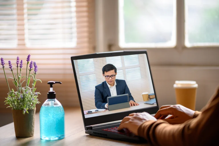 10 Tips Interview Online Sukses Dijamin Lolos